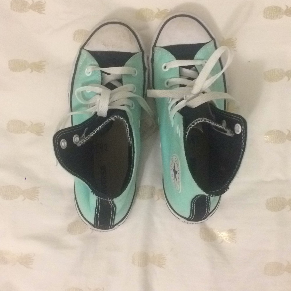 Teal converse